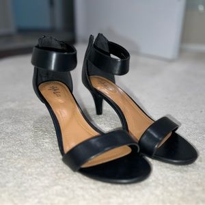 NEW Black Heels